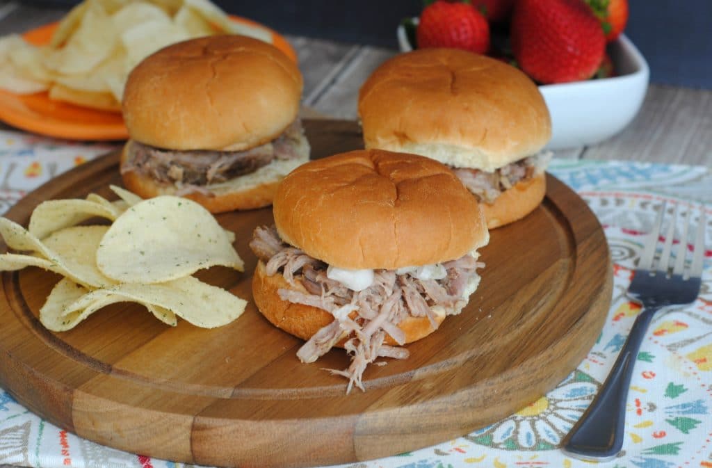 Jerk Pulled Pork Sliders