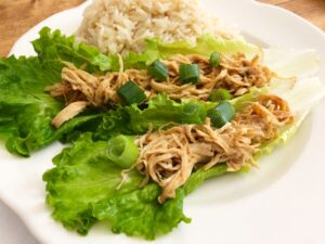slow cooker hoisin chicken wraps